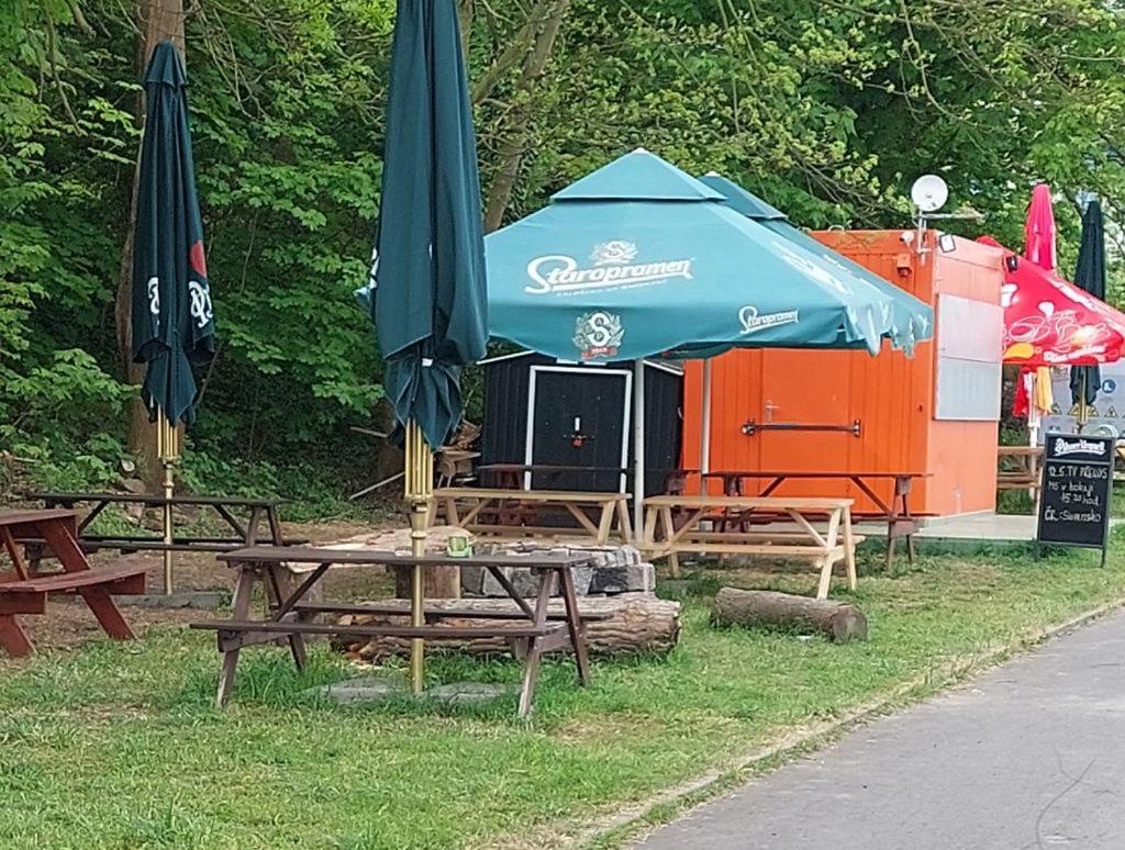 Zouw Hausboat Zakotven -Pouze Ubytovani Roudnice nad Labem Exterior foto